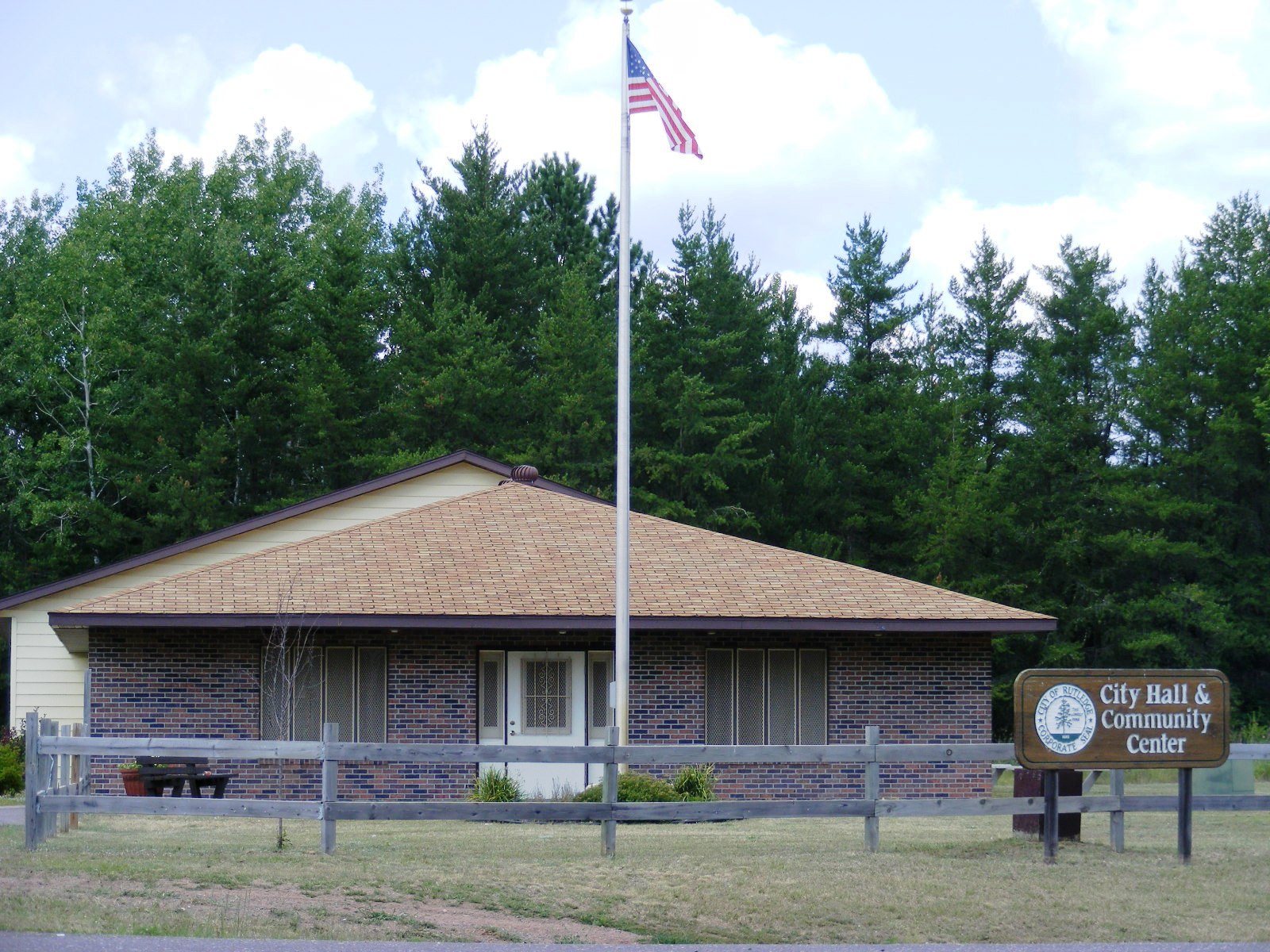 Guide to Rutledge Minnesota